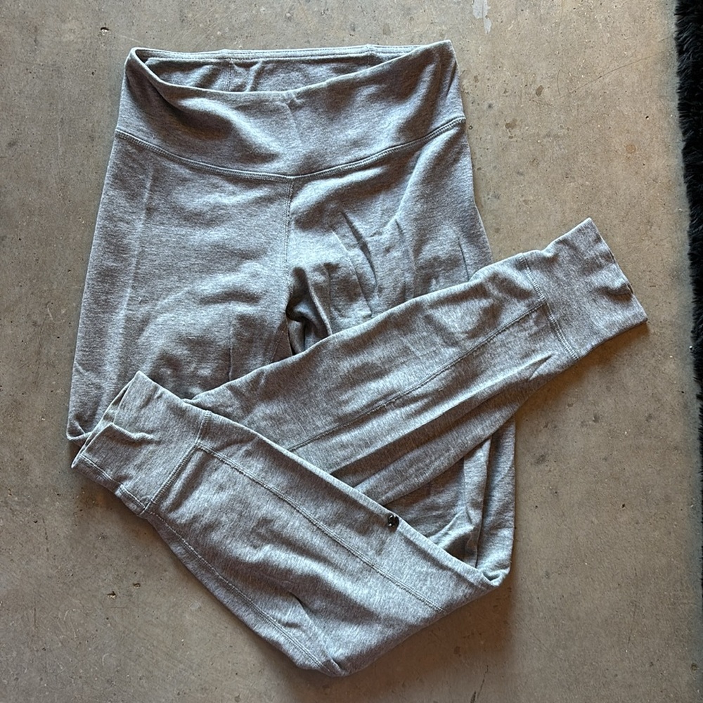 Lululemon joggers soft grey 4 - Picture 2 of 5